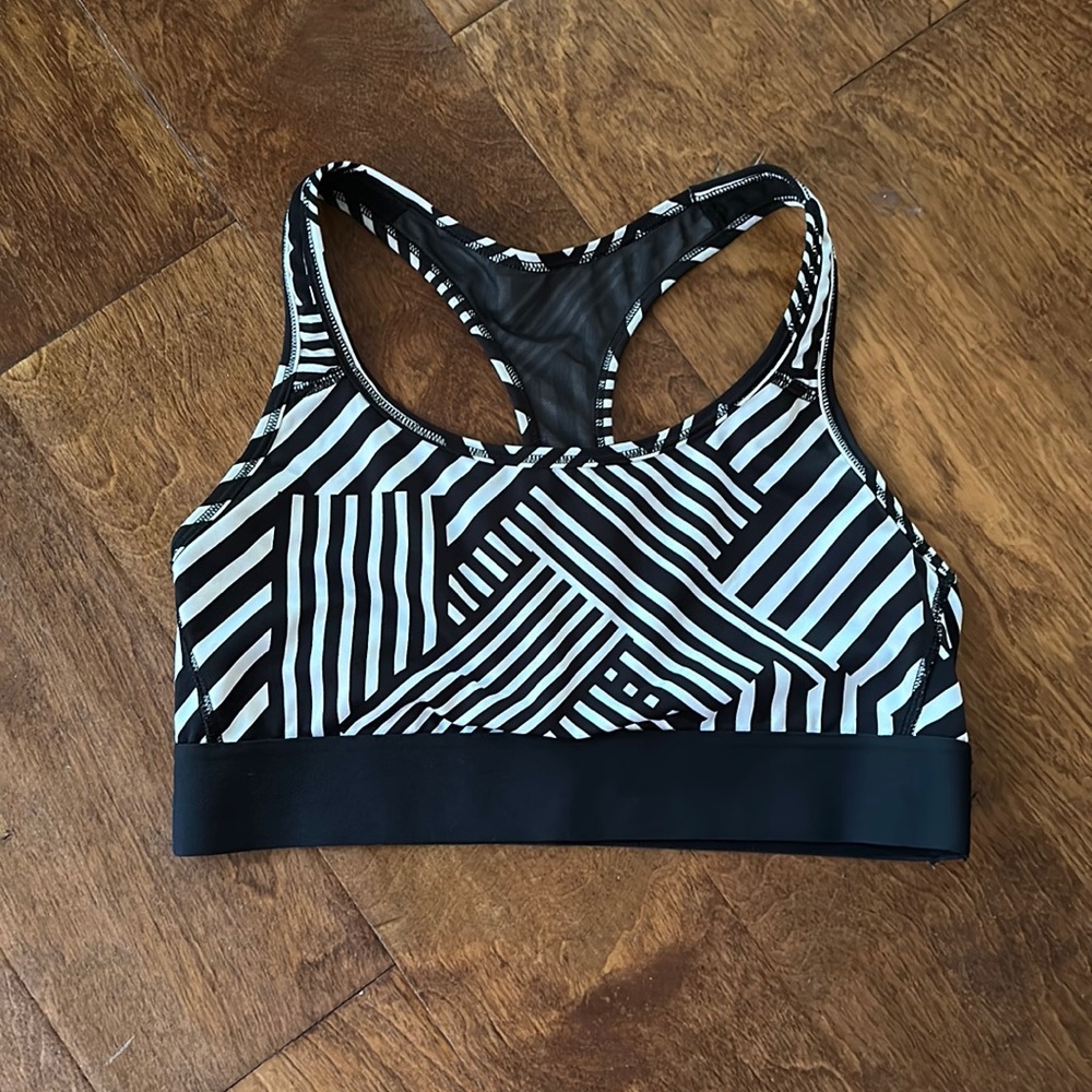 Victoria sport bra size medium by Victoria’s Secret